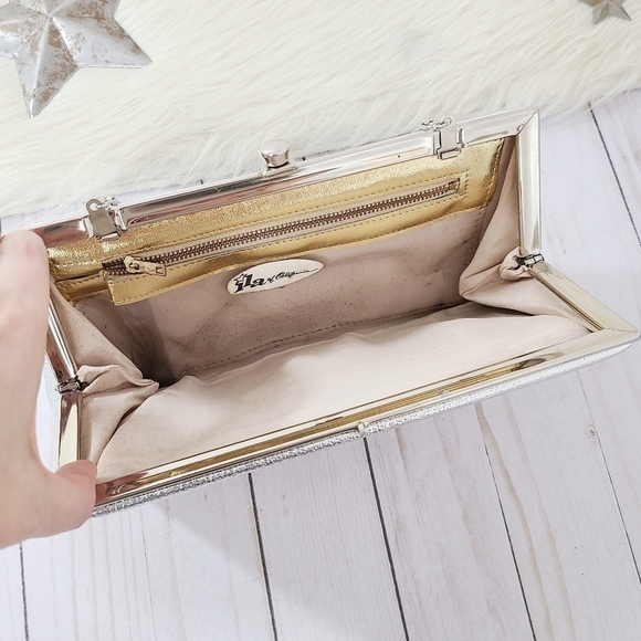 Vintage 60s 70s metallic silver clutch evening bag - Picture 6 of 8